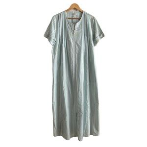 Miss Elaine Pastel Striped Short Sleeve Full Zip House Coat Size Medium